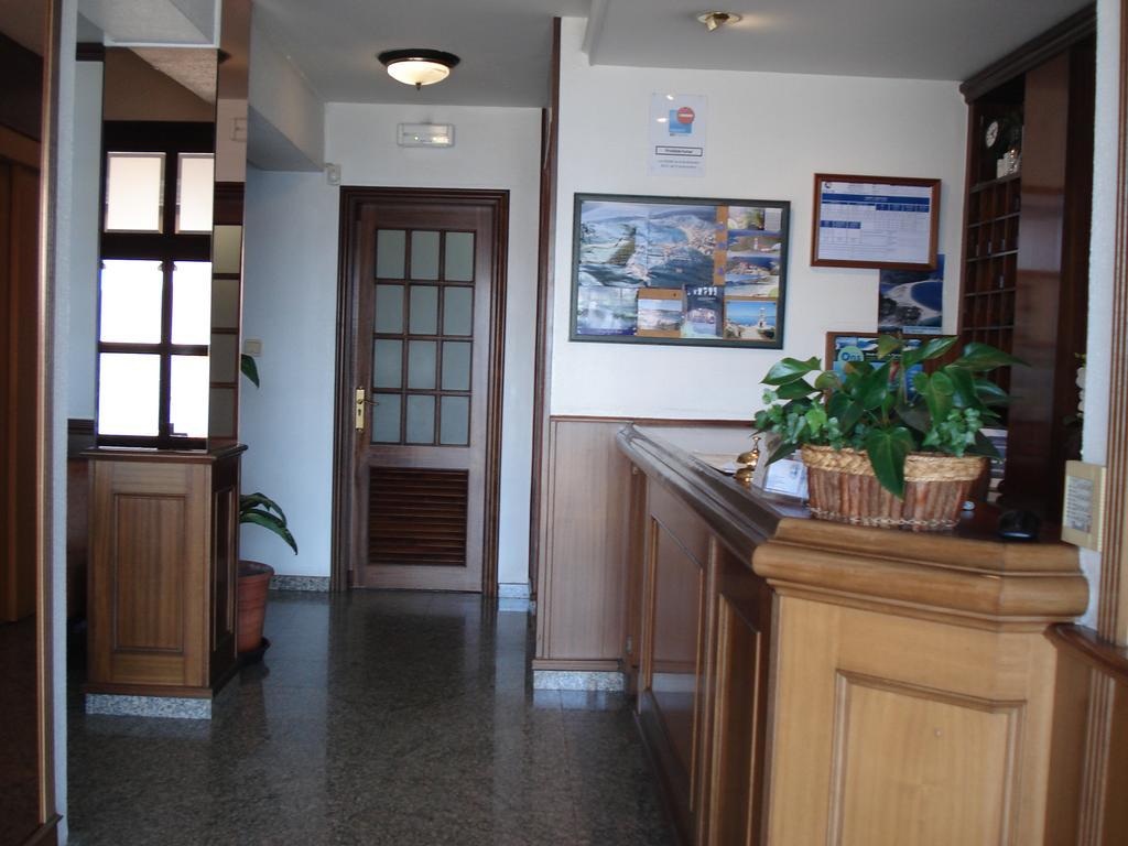 Hotel Siroco Портоново Екстериор снимка